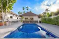 5-Schlafzimmer-Villa 450 m² Phuket, Thailand