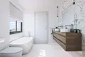 Mieszkanie 2 pokoi 80 m² Fuengirola, Hiszpania
