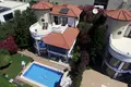 Villa de 4 habitaciones 503 m² Alanya, Turquía
