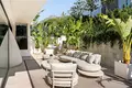 Stadthaus 4 Schlafzimmer 609 m² Marbella, Spanien