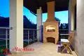 Cottage 280 m² Uhnauka, Belarus