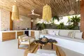 Kompleks mieszkalny Three-storey villa with a swimming pool and a separate studio, Samui, Thailand