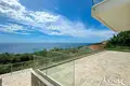 Villa de tres dormitorios 217 m² Budva, Montenegro