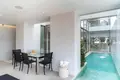 Villa de tres dormitorios 352 m² Thalang, Tailandia
