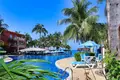 2 bedroom condo 99 m² West Bay, Honduras