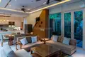 Villa de 4 dormitorios 330 m² Thalang, Tailandia