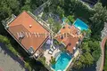 7-Schlafzimmer-Villa 1 400 m² Cannes, Frankreich