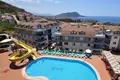 Kompleks mieszkalny Furnished 1+1 apartment in Konak Blue Bay complex near Cleopatra beach.