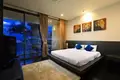 Villa de tres dormitorios 450 m² Ban Kata, Tailandia