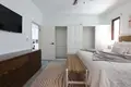 2 bedroom condo 123 m² West Bay, Honduras