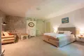 6 bedroom house 415 m² Dobrota, Montenegro
