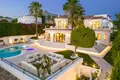 5-Schlafzimmer-Villa 401 m² Marbella, Spanien