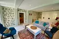 Villa de 4 dormitorios 232 m² Dobrota, Montenegro