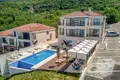 villa de 5 dormitorios 450 m² Tudorovici, Montenegro