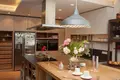 Villa 10 Schlafzimmer 750 m² Lici, Lettland