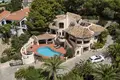 4 bedroom house 260 m² Altea, Spain