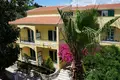 Hotel 660 m² en Peloponnese West Greece and Ionian Sea, Grecia