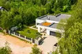 5 room house 232 m² gmina Halinow, Poland