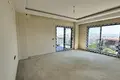 2 bedroom apartment 100 m² Torbali, Turkey