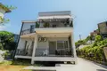 Casa 5 habitaciones 256 m² Igalo, Montenegro