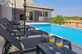 Villa de 4 dormitorios 249 m² Rabac, Croacia