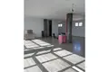 Propiedad comercial 140 m² en Paskuqan, Albania