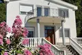 4 bedroom house 240 m² Bartula, Montenegro