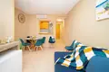 Mieszkanie 3 pokoi 60 m² Torrevieja, Hiszpania