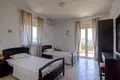 6 room villa  Skaleta, Greece
