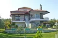 6 bedroom villa 300 m² Makrigialos, Greece