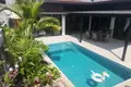 Villa 2 Schlafzimmer 180 m² Phuket, Thailand