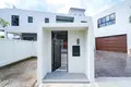 4-Schlafzimmer-Villa 640 m² Chalong, Thailand