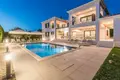 villa de 5 dormitorios 425 m² Grad Zadar, Croacia