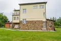 House 665 m² Pryliepy, Belarus
