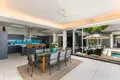 5-Schlafzimmer-Villa 1 005 m² Phuket, Thailand