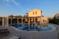 5 bedroom villa 343 m² Afra, Greece