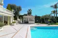 villa de 5 dormitorios 420 m² Antibes, Francia