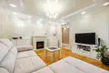 Mieszkanie 2 pokoi 73 m² Mińsk, Białoruś