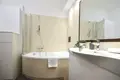 Mieszkanie 4 pokoi 96 m² w Warszawa, Polska