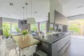 Apartamento 4 habitaciones 145 m² Varsovia, Polonia