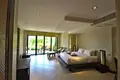 Condo z 2 sypialniami 240 m² Phuket, Tajlandia