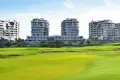 Complejo residencial Golf Town residential complex with golf course, tennis courts and swimming pool, DAMAC Hills, Dubai, UAE