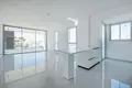 Mieszkanie 3 pokoi 107 m² Strovolos, Cypr
