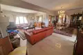 4-Schlafzimmer-Villa 550 m² lAlfas del Pi, Spanien