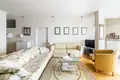 2 bedroom apartment 92 m² Warsaw, Poland