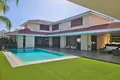 Haus 6 Schlafzimmer 578 m² Lakatamia, Zypern