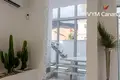 5-Schlafzimmer-Villa 350 m² Adeje, Spanien