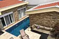 Casa 4 habitaciones 300 m² Petrovac, Montenegro