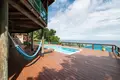 4 bedroom house 204 m² Calabash Bight, Honduras