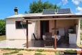 Haus 2 Schlafzimmer 9 200 m² Opcina Marcana, Kroatien